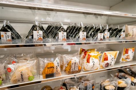 ゼクシィ コンビニ：なぜコンビニは日本の文化の象徴となったのか？